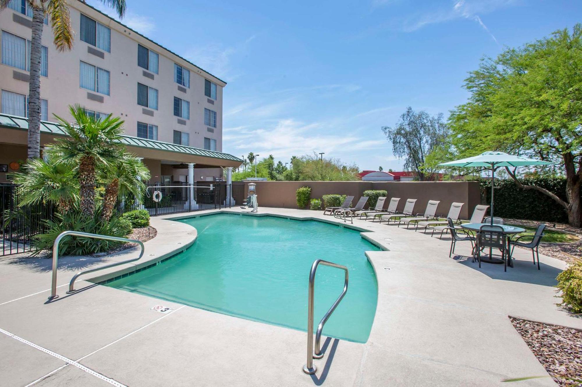 Country Inn & Suites By Radisson, Mesa, Az Exteriér fotografie